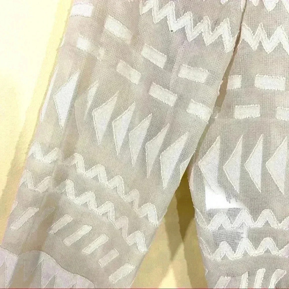 BCBGMaxAzria Creme Aztec Sheer Full Zip Cropped Bomber Jacket Size XXS - Picture 6 of 16